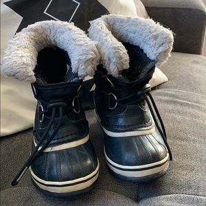 Sorel winter boots.  Like new